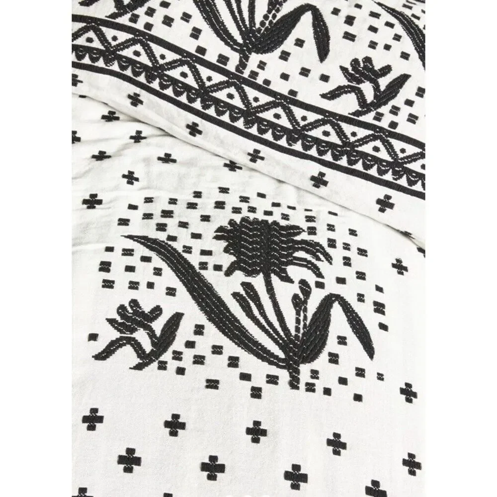 NWT Anthropologie Jacquard Woven Jeanette Queen Duvet Cover Black & White